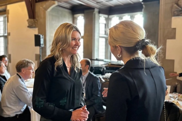  Jill Dunlop, left,Ontario’s minister of colleges and universities, said post-secondary institutions are critical incubators of innovation and commercialization (photo courtesy of IPON)