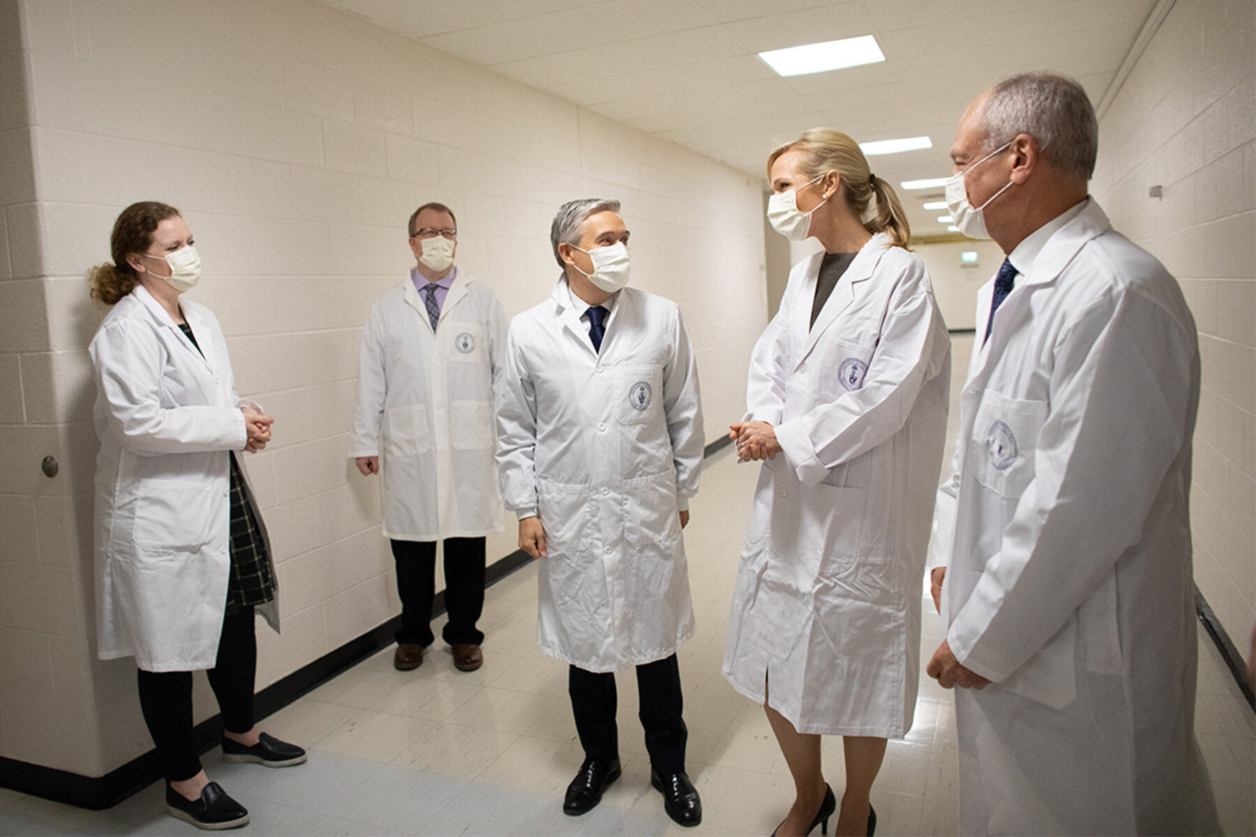 Minister Champagne tours C-CL3 lab