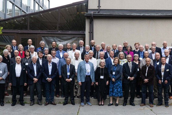 U of T MD Class of 1975