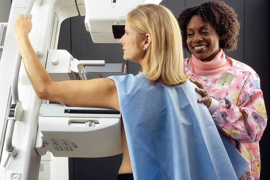 Photo: Woman receives mammogram by Rhoda Baer for the National Cancer Institute via Wikimedia Commons