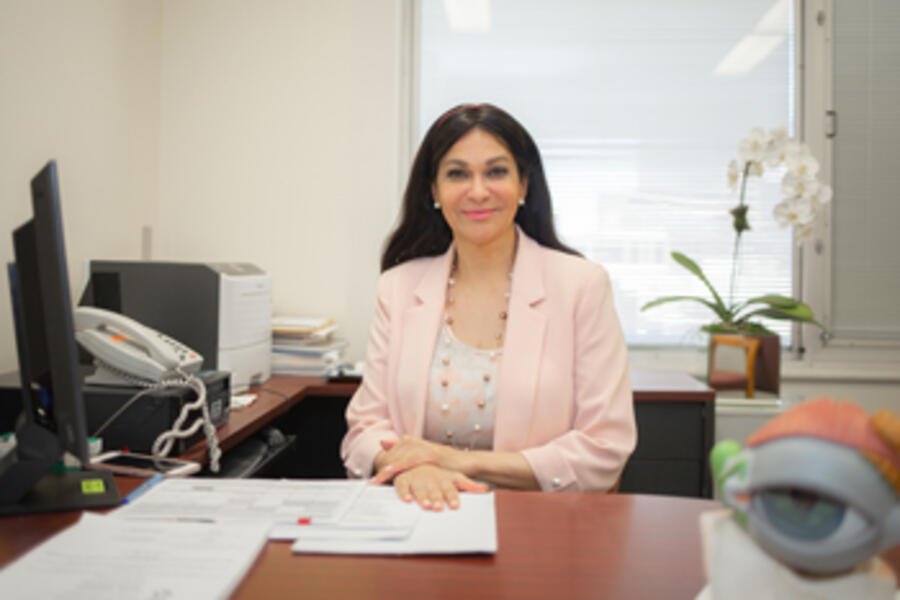 Professor Neeru Gupta; credit Yuri Markarov, St. Michael's Hospital