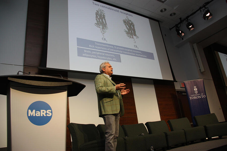 Daniele Piomelli of the University of California, Irvine was the keynote speaker at last week's Cannabis Innovation Summit (photo by Jim Oldfield)