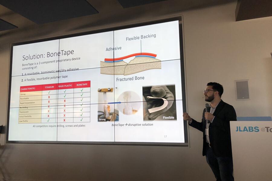 Dr. Michael Floros, Founder & CEO of Cohesys, presents at recent Pillars of Health event. (Photo c/o Pillars of Health)