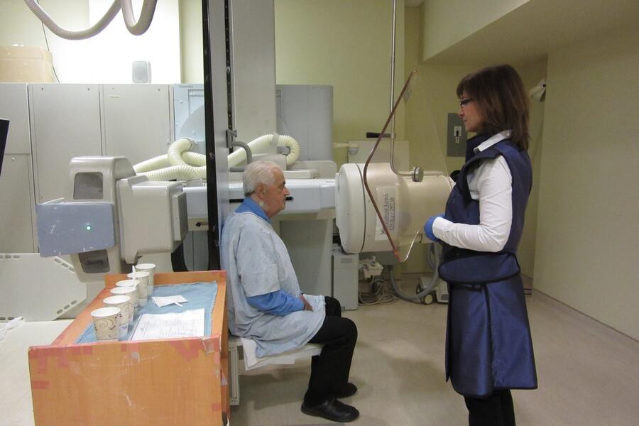Videofluoroscopic imaging test