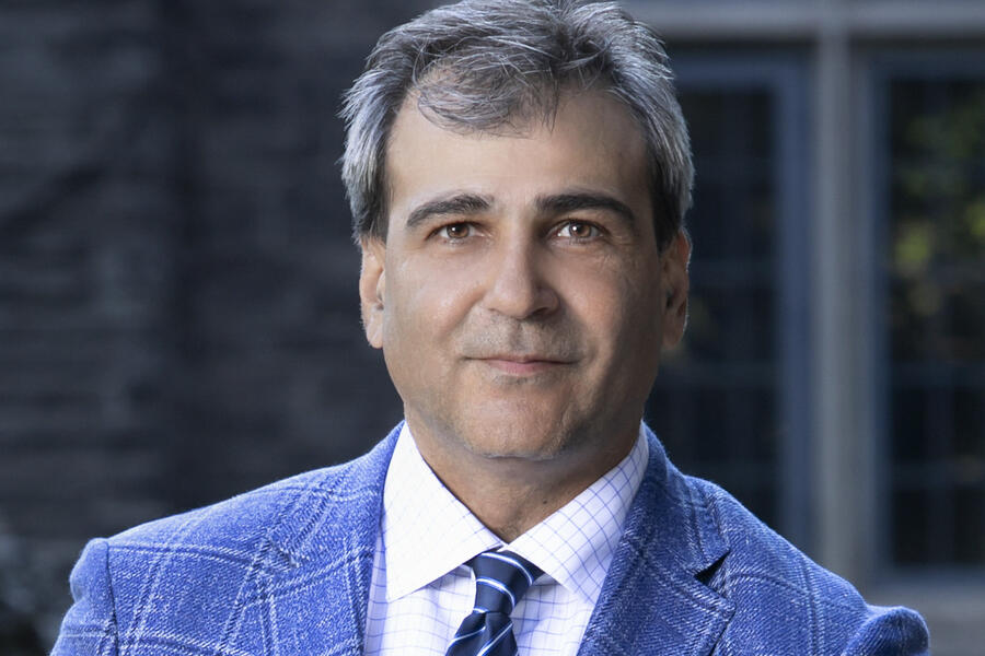 Photo of Dr. Mohit Bhandari, MD ’94