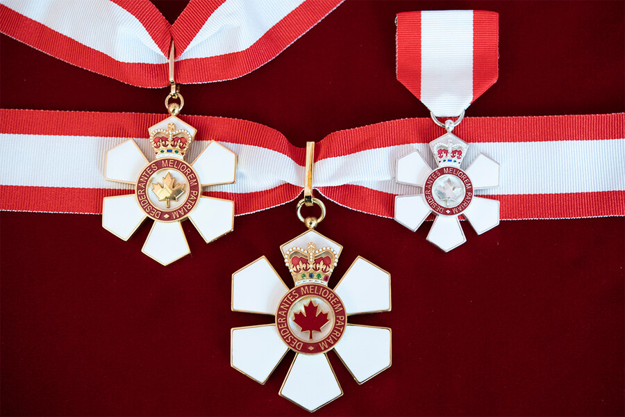 Order of Canada medallions