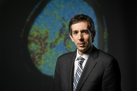 Dr. David Gladstone