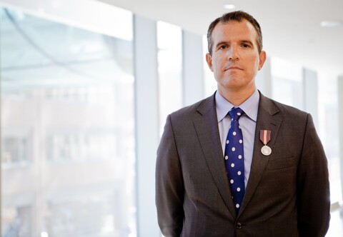 Professor Grantcharov receiving the Queen&#039;s Jubilee Medal
