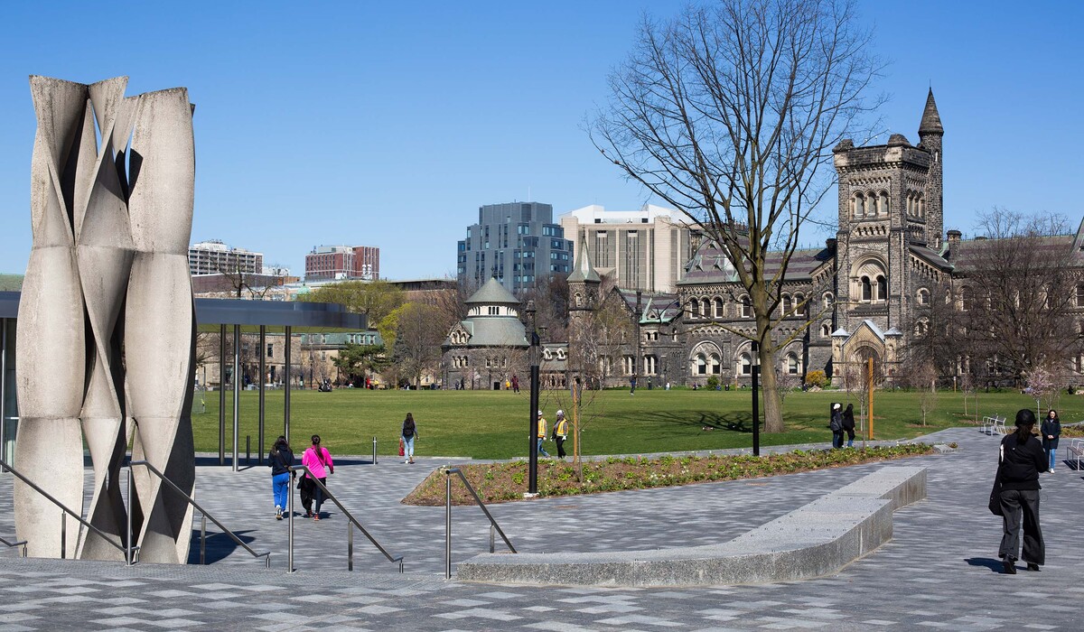 Photo of people walking at King's College Circle