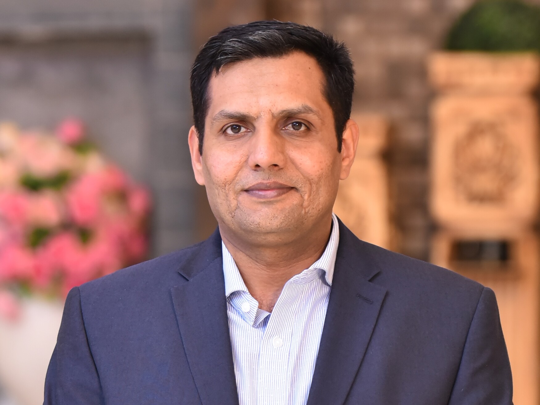 Assistant Professor Abdul Noor helped lead research that found that prenatal genome sequencing provided a diagnosis in almost one-fifth of fetuses with structural abnormalities.