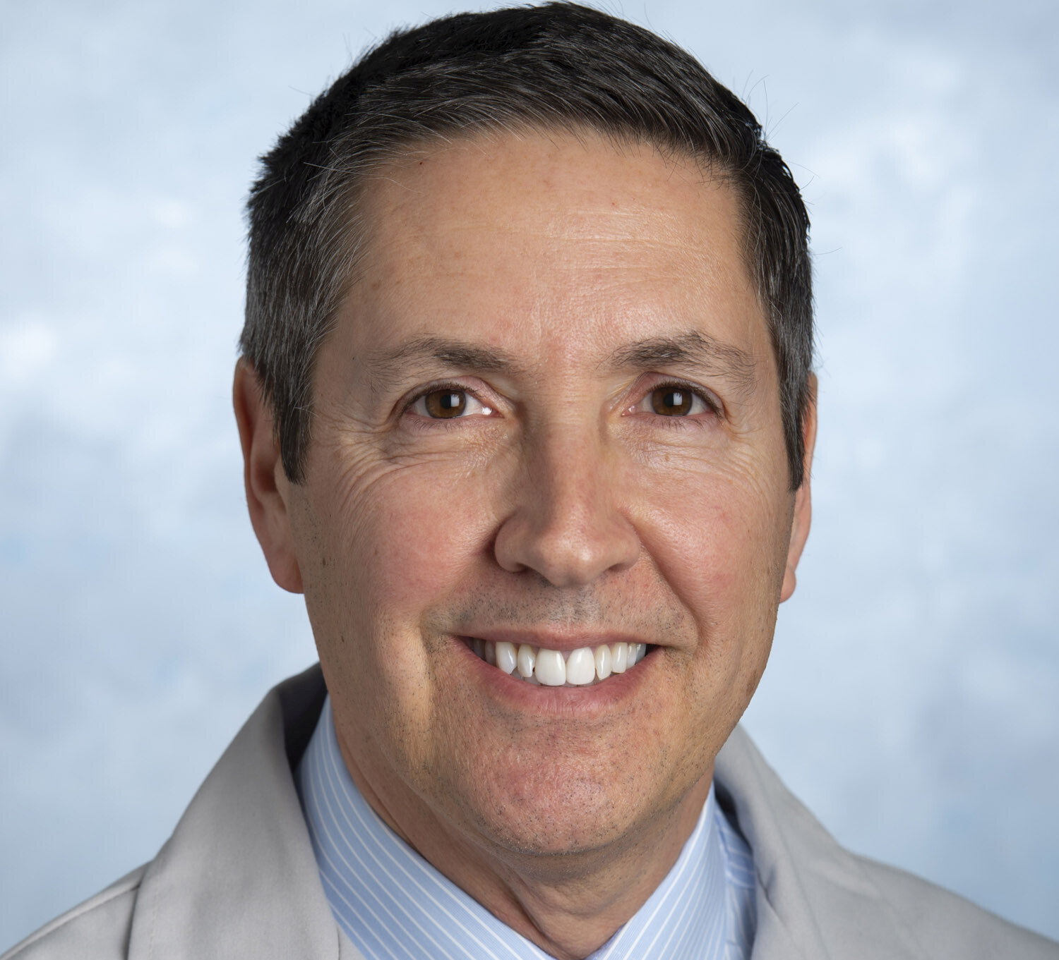 Photo of Dr. Gregory Mishkel