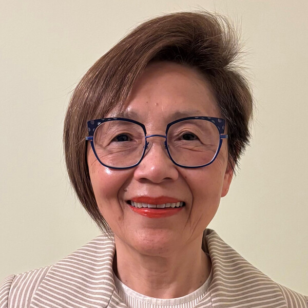 Kathy Yip headshot