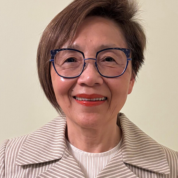 Kathy Yip headshot