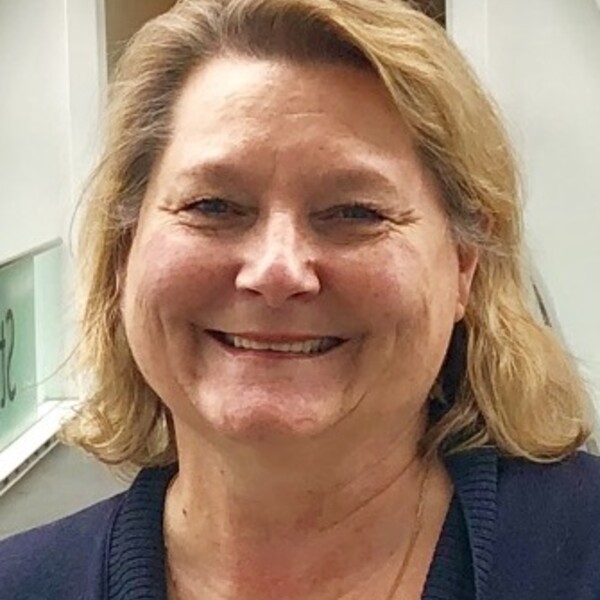 Headshot of Deborah Kopansky-Giles