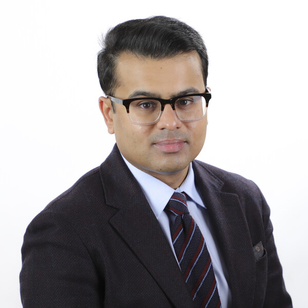 Headshot Sohaib