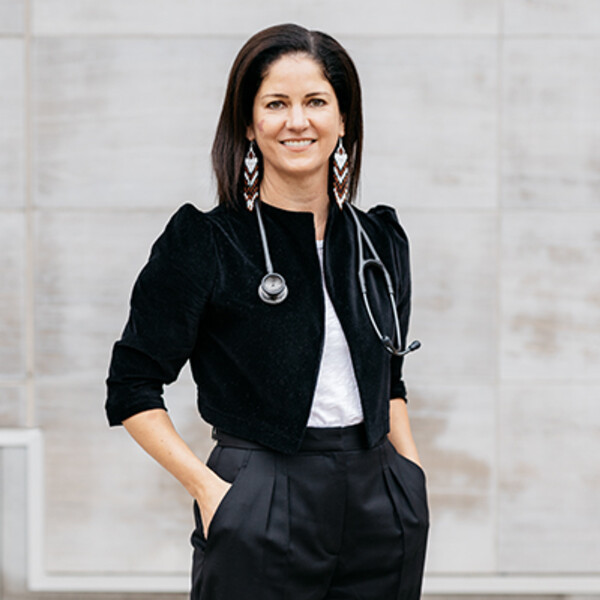 Professor Lisa Richardson